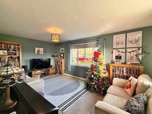 Photo 7- click for photo gallery